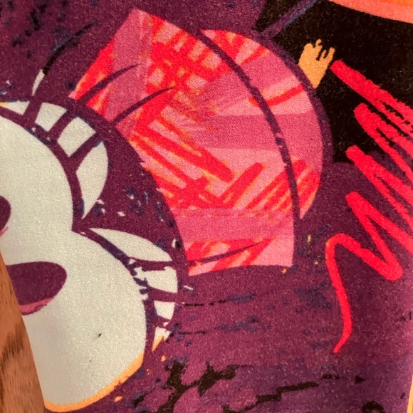 💕The Disney Collection by LuLaRoe O/S Leggings - Picture 5 of 10